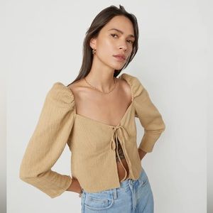 SOLD OUT! BNWOT Cropped Sweetheart Blouse from Oak + Fort